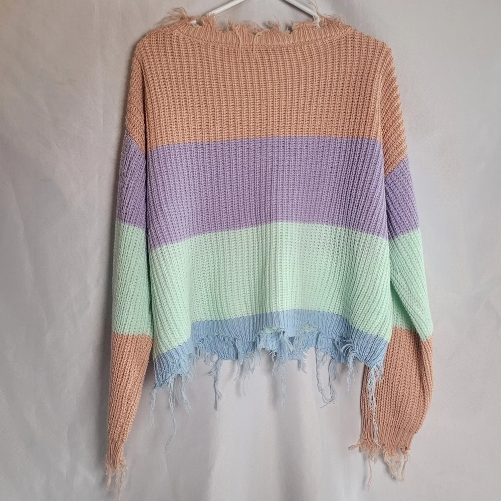 NWT Derek Heart Size L Pastel Cropped Tattered Raw Hem Striped Sweater